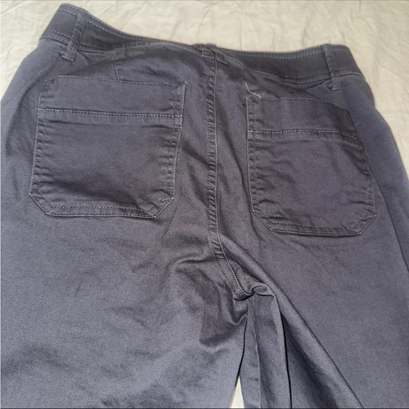 Democracy Pants Women's size 6 gray  "Ab" Technology Cargo Pockets Stretch - Picture 8 of 8